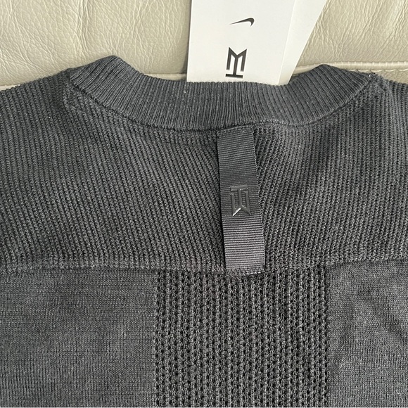 NWT - Nike Tiger Woods Wool Blended Crew Neck Knit Golf Sweater - Size XL - Picture 8 of 11